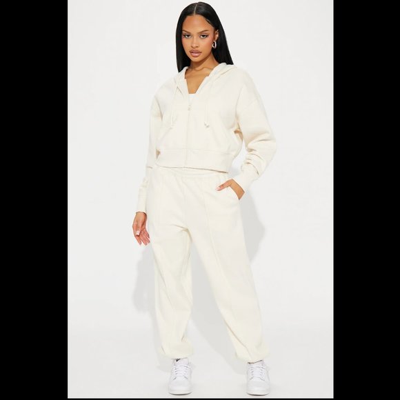 Fashion Nova - Stayin’ In Sweatsuit - Cream - XSmall - Picture 1 of 7